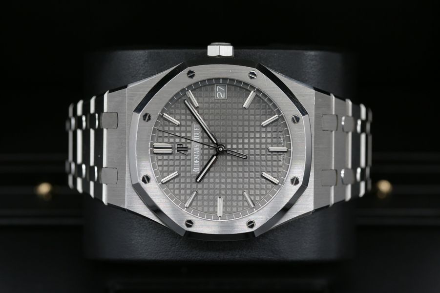 Audemars Piguet Royal Oak 15500ST.OO.1220ST.02